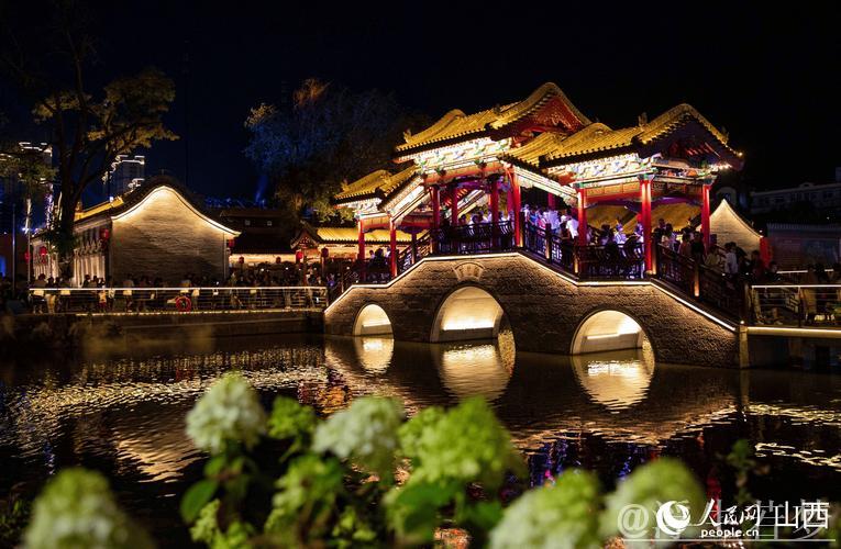夏夜经济激发城市生机 夏夜经济激发城市生机